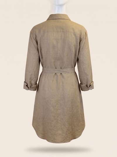 Hemdblusenkleid Juna in Sand – Rückansicht